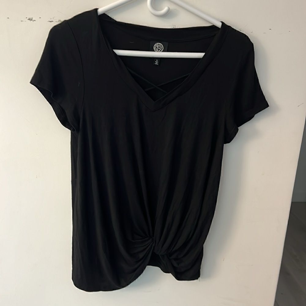 Bobeau twist front black tee shirt S